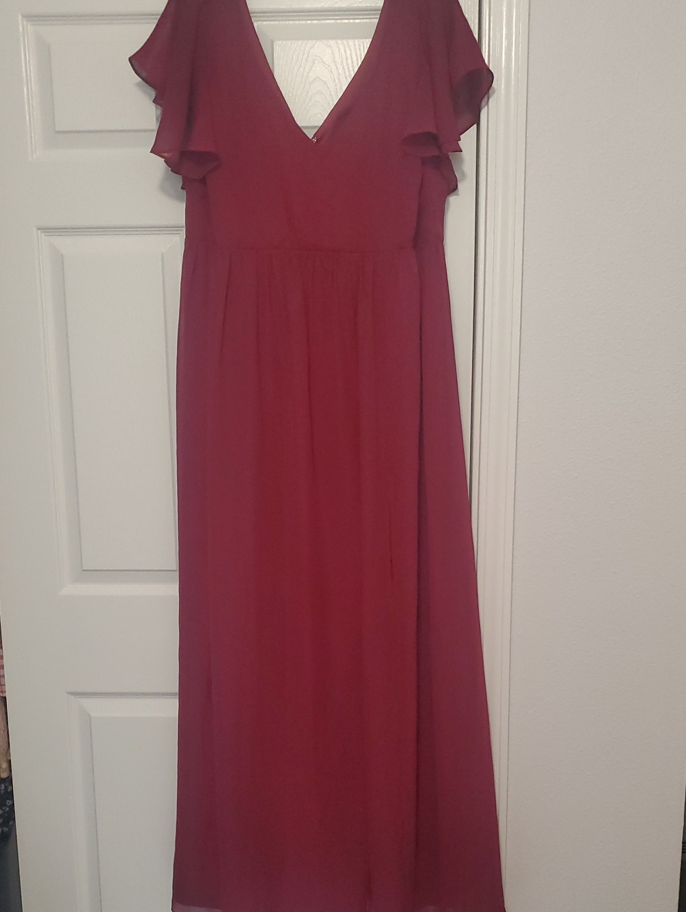 Birdie Grey Jackson V-Neck Maxi Dress in Burgundy with Flutter Sleeves XXL